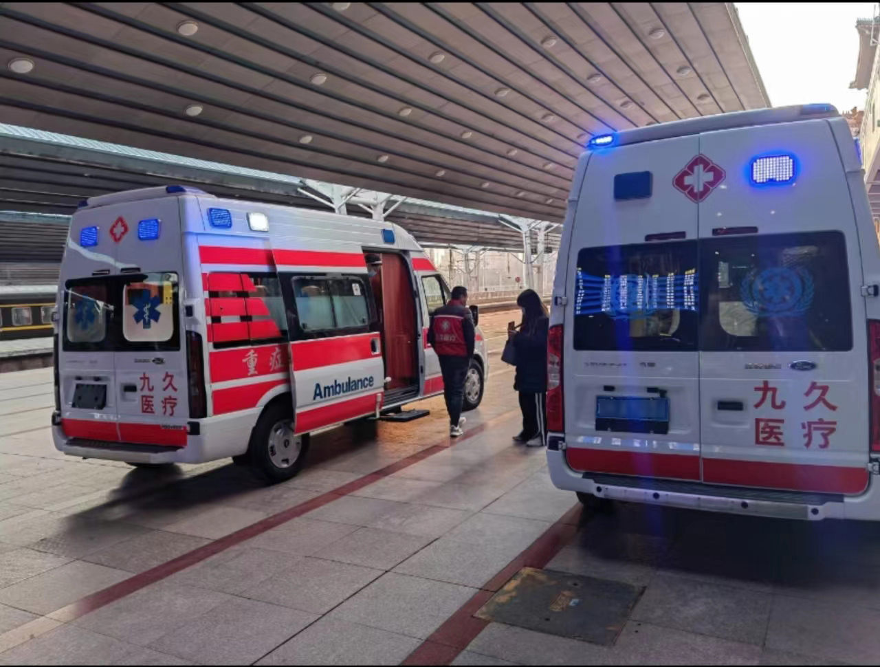 合浦县救护车长途转运